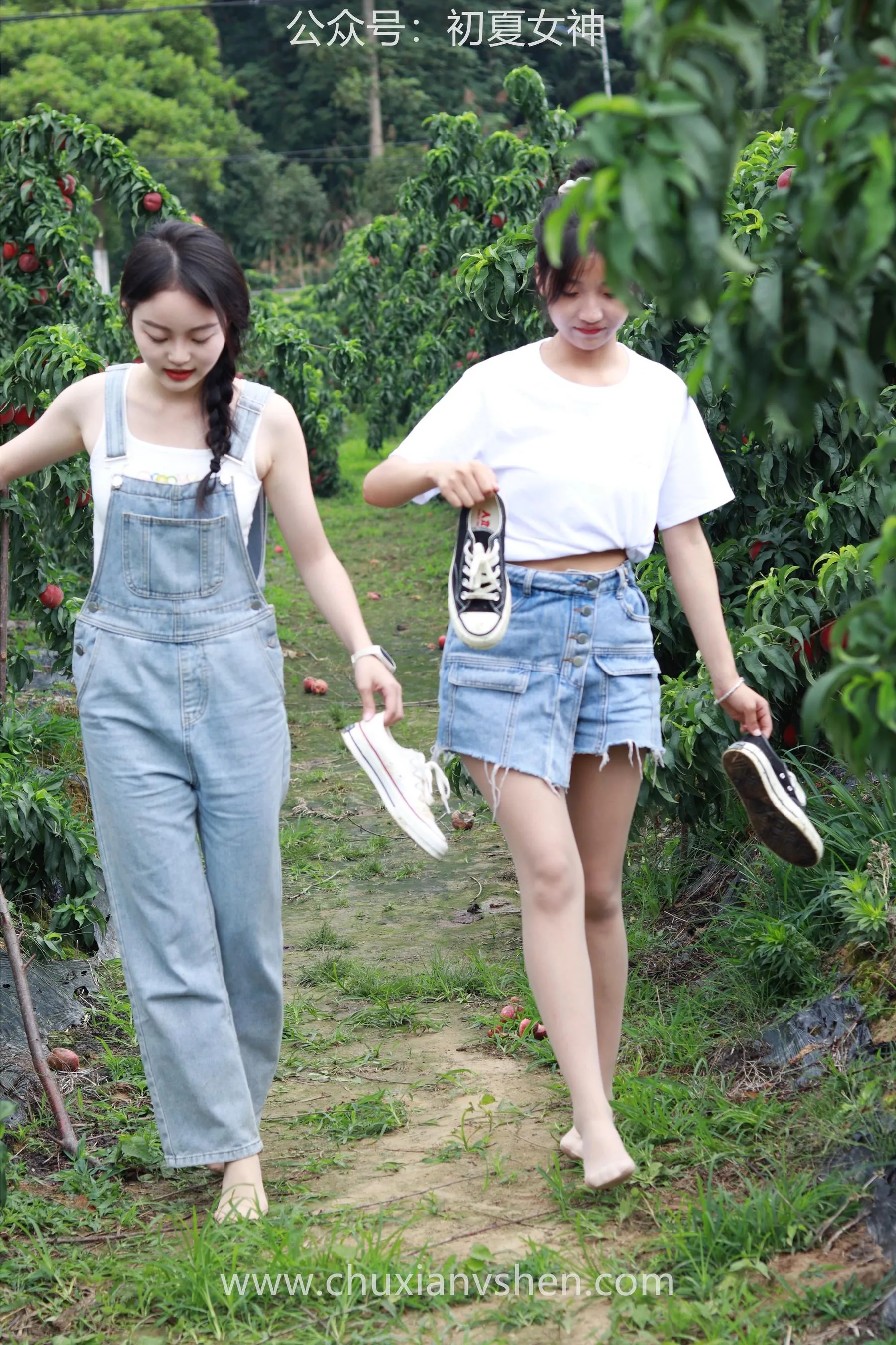 初夏女神 NO.055 双双点点 桃园姐妹 [172P]插图